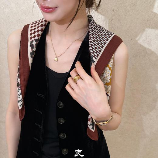 【特价不退不换】良木礼桑蚕丝马甲（Q2591215） 商品图3