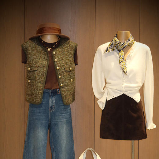 【预售7天】良木礼羊毛马甲（Q2584161） 商品图1