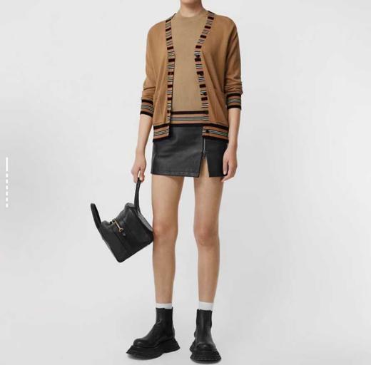 BURBERRY 条纹美利奴羊毛衫开衫外套针织衫 商品图1
