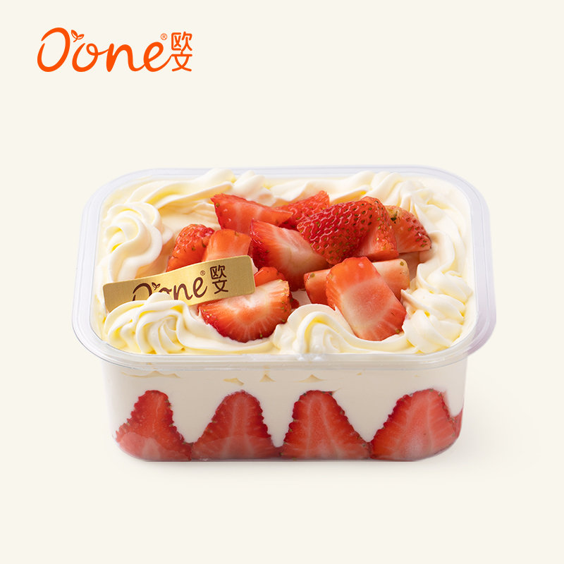 草莓奶油盒子蛋糕