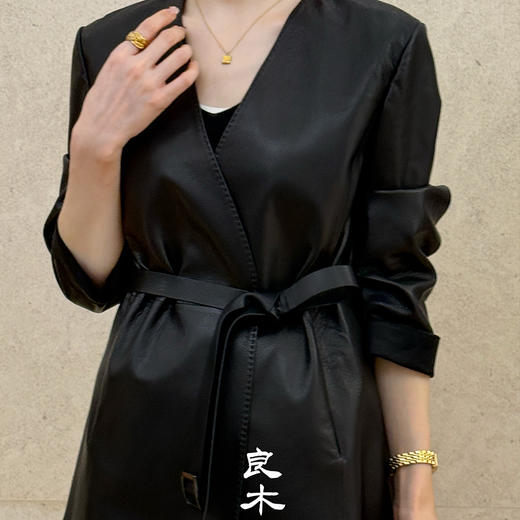 【预售7天】良木礼山羊鹿纹皮衣（腰带）（Q259110） 商品图3