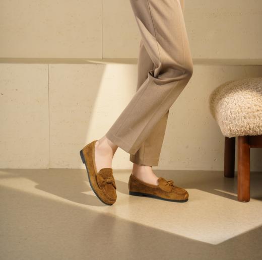 西村名物2025年秋冬新蝴蝶结薄地英伦风一脚蹬懒人豆豆鞋乐福鞋T25CE31741 商品图5