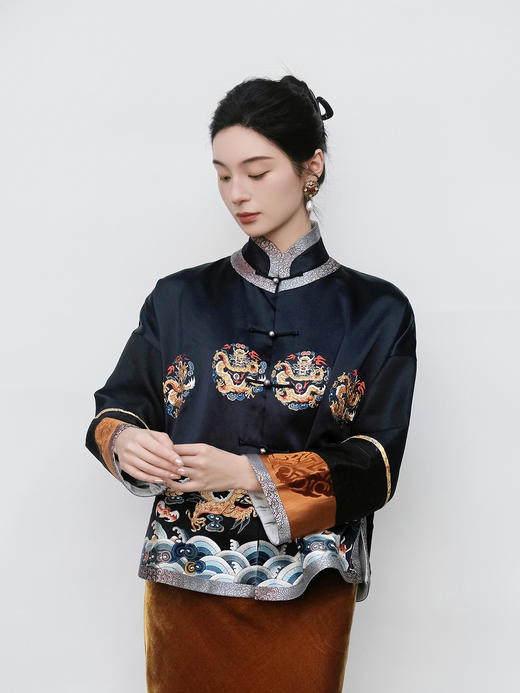 盛唐牡丹大师系列-王小潇 | 重缎真丝双挽袖对襟外套 商品图2