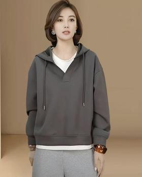百家好品牌【秋上新】原标原吊牌！！吊牌858元！2222假两件连帽卫衣-喜出