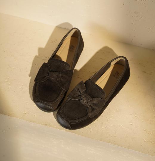 西村名物2025年秋冬新蝴蝶结薄地英伦风一脚蹬懒人豆豆鞋乐福鞋T25CE31741 商品图9