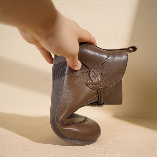 西村名物2025年冬季新款复古单靴平底坡跟显瘦切尔西靴T25DS49221 商品图11