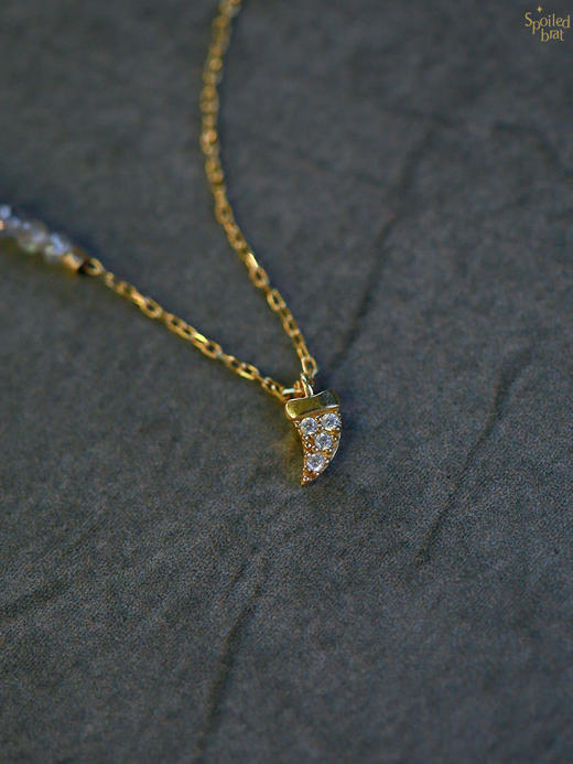 SpoiledBrat Jewelry18k金钻石小镰刀项链 商品图1