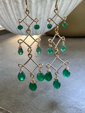 SpoiledBrat Jewelry Chandelier系列 | 长款三层吊灯绿玉髓耳环