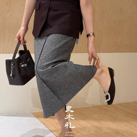 【不退不换】良木礼纽扣羊毛直筒裙（Q2591607）