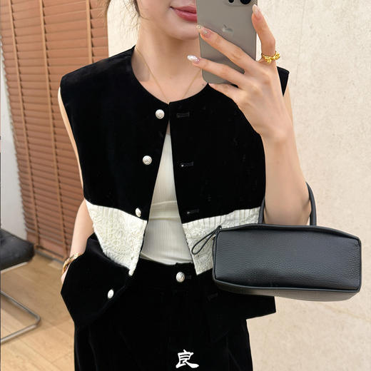 【特价不退不换】良木礼马甲套装（Q2591823） 商品图0