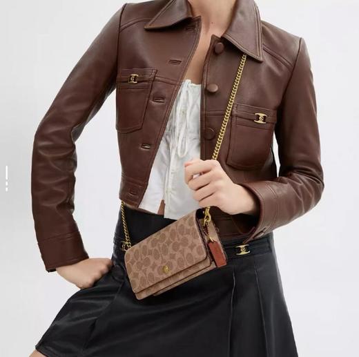 COACH蔻驰 21 品牌黄铜徽标按扣开合 涂层帆布 钱包 小号 女款 棕褐色拼焦糖色 商品图3