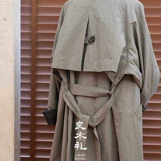 【预售7天】良木礼真丝风衣（Q2591433） 商品图2