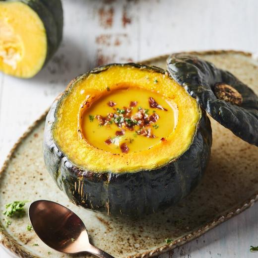 培根整颗贝贝南瓜浓汤 Bacon Whole bei bei Pumpkin soup 商品图0