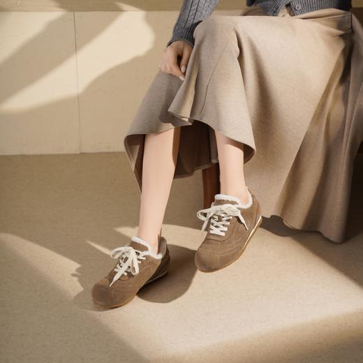 西村名物2025年冬季新款厚底防滑系带毛毛底保暖运动鞋德训鞋毛毛鞋T25DM49141 商品图1