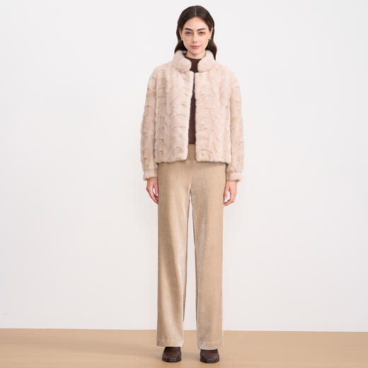 EITIE爱特爱高级感百搭燕麦色立领水貂毛皮草短外套冬季新款D2593917X 商品图1