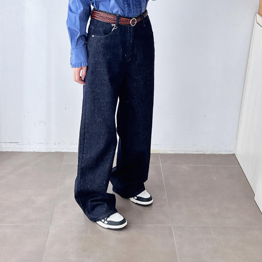 深蓝色设计感牛仔裤 商品图1