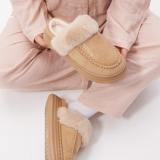 【多样屋专柜】多样屋暖绒舒适拖/卡其/秋冬季家居室内厚底保暖（码数偏小，拍大两码） 商品图2