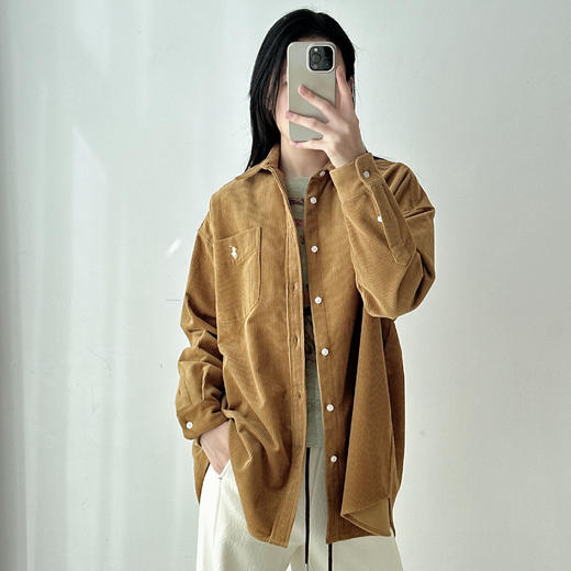 进口灯芯绒质感剪裁廓形设计休闲衬衫 商品图3