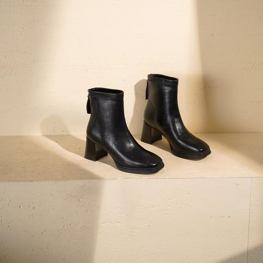 西村名物2025年冬季新款法式粗跟时装短靴舒适显瘦气质切尔西靴T25DS49591 商品图6