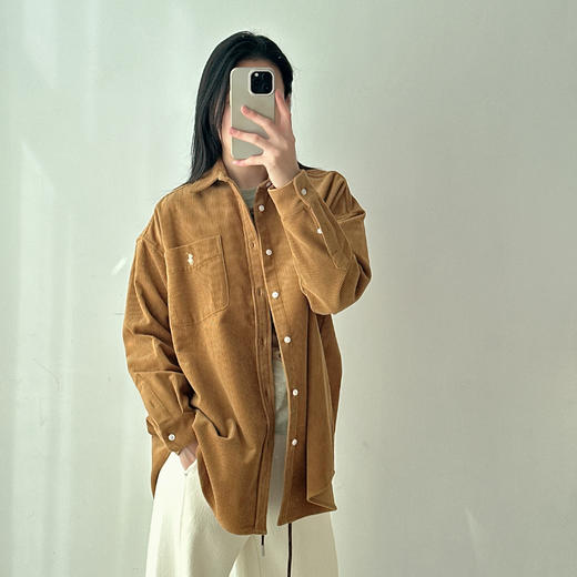 进口灯芯绒质感剪裁廓形设计休闲衬衫 商品图4