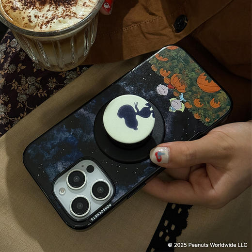 【等待南瓜大仙】南瓜之夜 POPCASE手机壳 MagSafe Popcase磁吸款 手机壳&圆啪嗒组合 镜面壳 黑色 史努比 Snoopy iPhone16/15/14 商品图1