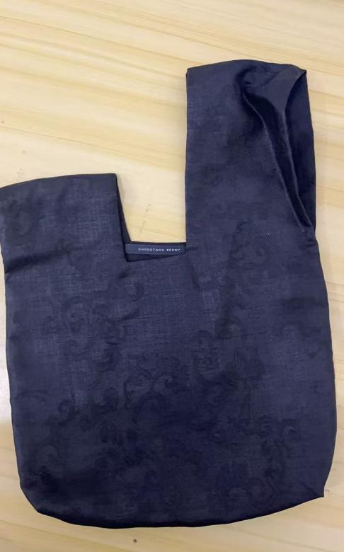 盛唐牡丹 | 手拿包-黑色藤蔓香云纱 商品图0