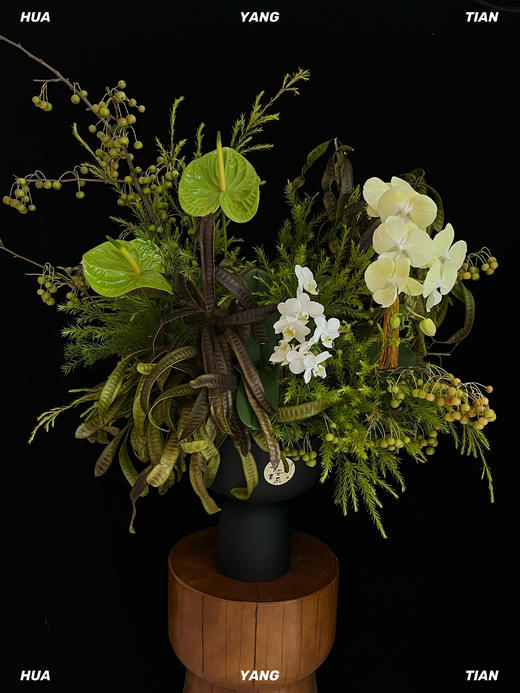 月映芳丛 · 瓶插花 商品图0