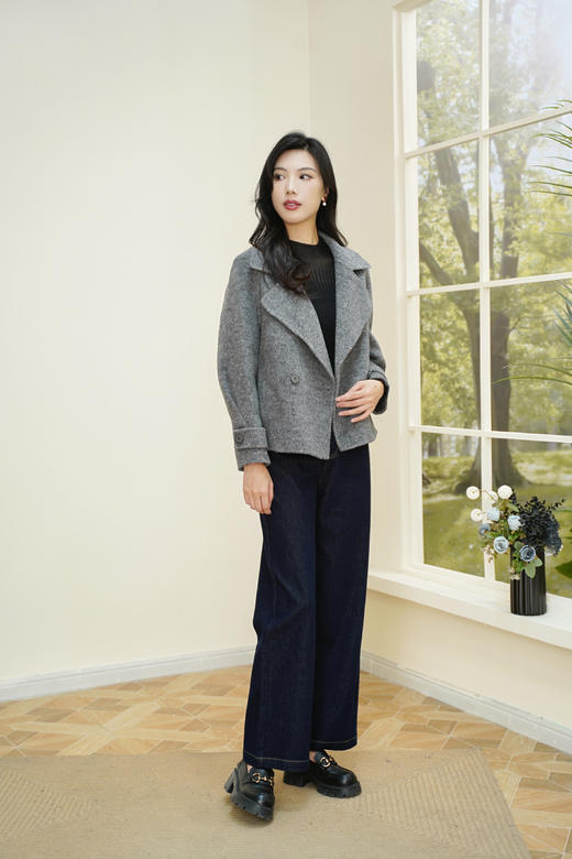 臣禾	西装领羊毛呢大衣 两粒扣短外套	JZ254080575 商品图4