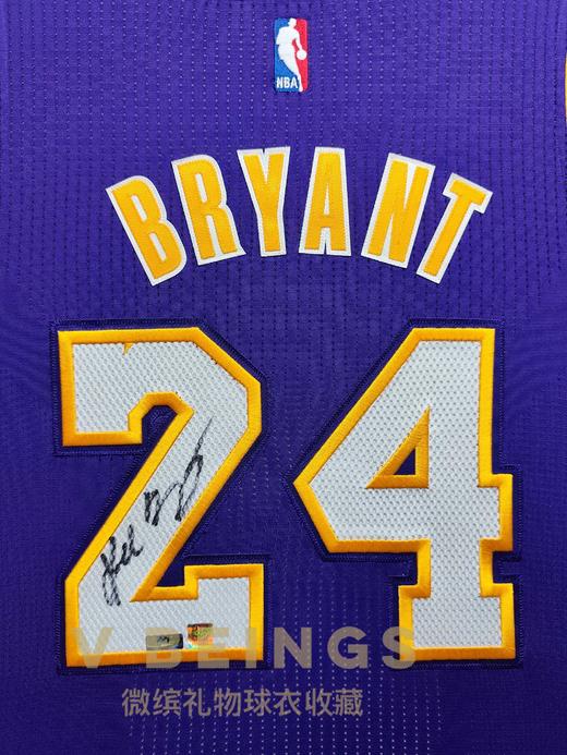 收藏系列 科比 湖人队24号紫色 16冠球员版 亲笔签名球衣 商品图2