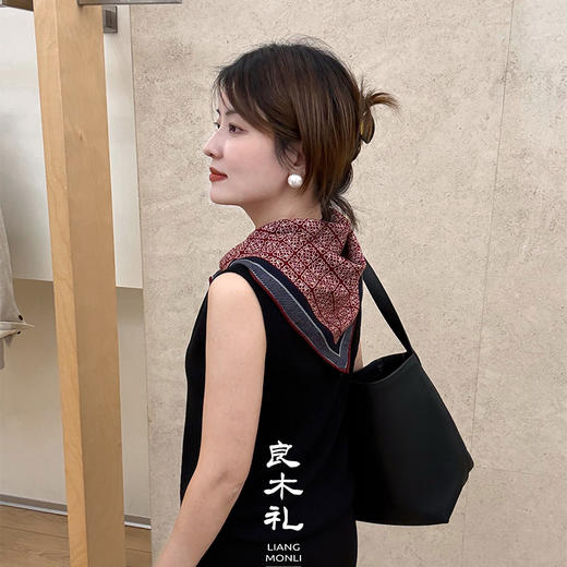 【不退不换】良木礼天丝无袖上衣（X7405） 商品图9