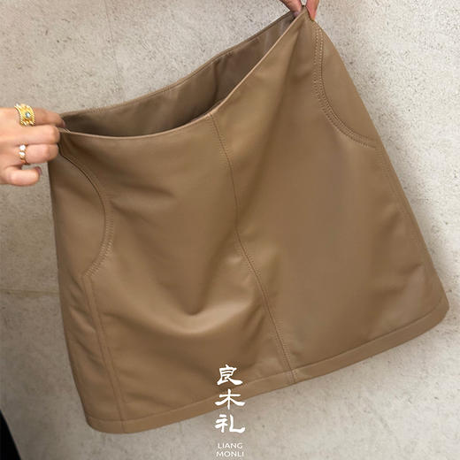 【部分现货】良木礼绵羊皮短裙（Q2593701） 商品图1