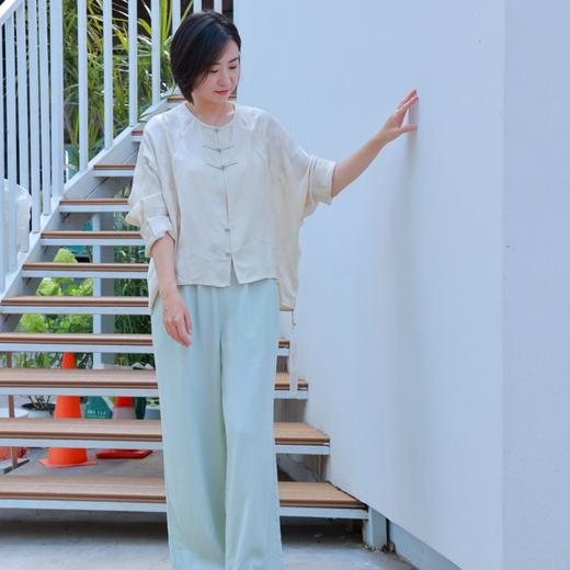 【抖音专属】圆领衬衫+直筒裤（24710861+24709142）米汤娇+吉量 商品图1