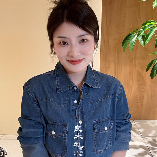 【预售7天】良木礼牛仔衬衫（披肩）（Q2591810） 商品图1