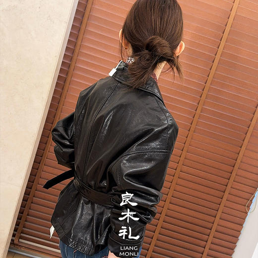 【预售7天】良木礼山羊皮翻领外套（腰带）（Q8131） 商品图1