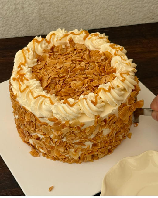 咸奶油杏仁蛋糕 商品图0