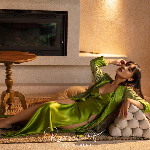 秋冬简约静奢一面真丝一面立绒双面长袍 P250601 商品图8