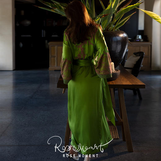 静奢真丝蕾丝立绒大袖宽长袍 P250603 商品图8