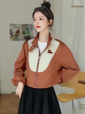 【秋新品】剪标-拼色短款小外套-喜出