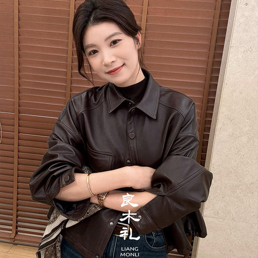 【预售7天】良木礼翻领绵羊皮衣（Q2582124） 商品图0