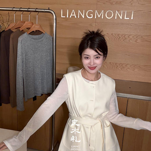 【特价不退不换】良木礼羊毛马甲（Q2592862） 商品图2