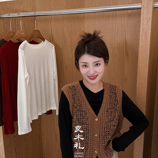 【预售7天】良木礼山羊绒镂空马甲(Q2584528) 商品图4