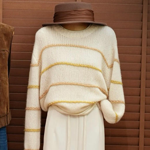 【预售7天】良木礼丝羊绒上衣（Q2593876） 商品图1