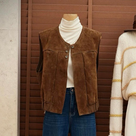 【预售7天】良木礼休闲马甲（Q2593316） 商品图1