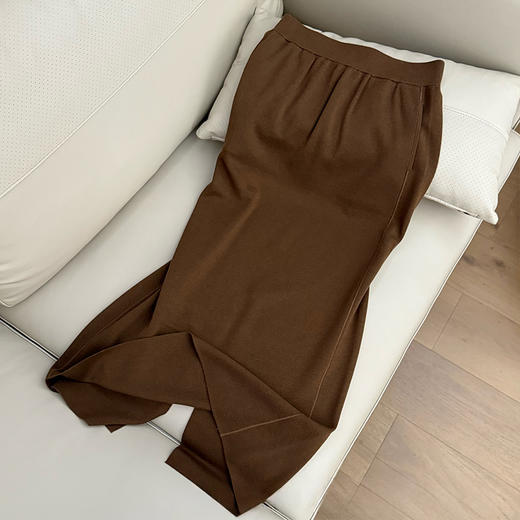 【预售7天】良木礼美丽诺羊毛半裙（Q2592462） 商品图0