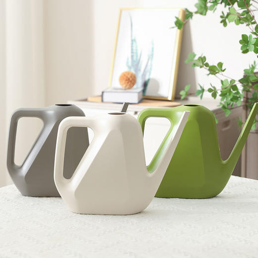 捷克进口Plastia长嘴浇水壶 灰色 Rave 1.6L 商品图2