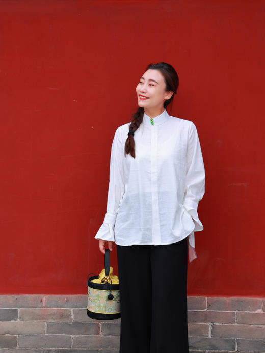 【2026东衣作】新中式衬衣（25810136玉兔-结缘款） 商品图1