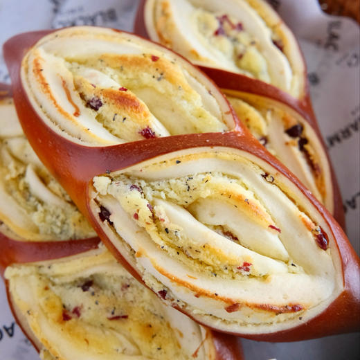 红茶奶酥碱水 商品图0