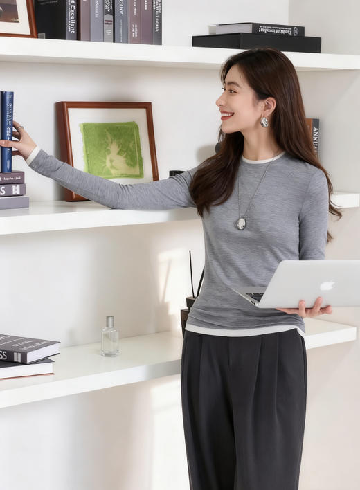 臣禾	【撞色小衫】薄丝光羊毛拼色打底衫套头针织衫	JZ253052075 商品图3