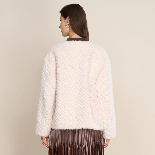 EITIE爱特爱白色短款时尚冬季新款保暖外套D2503929 商品图4