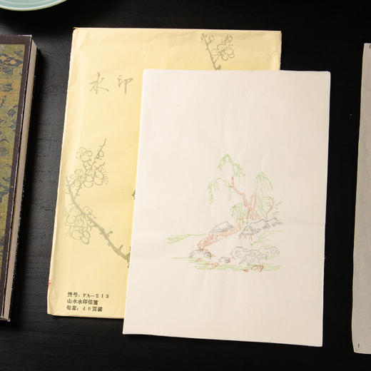 80-90年代套色木版水印《山水》老信笺（一包40张） 商品图0